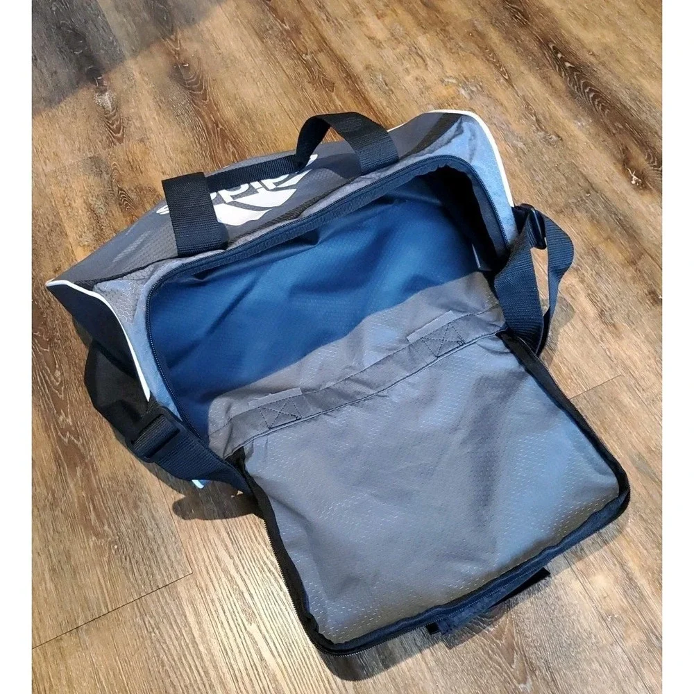 Adidas Diablo II Solid Small Gym Bag Locker Wonder Silver Grey Hex Pattern